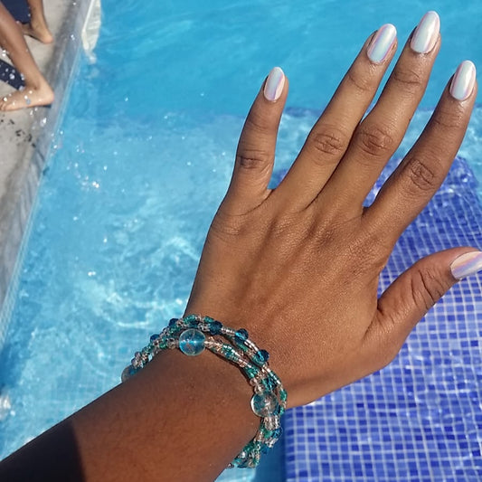 Pulsera de cristal azul verdoso